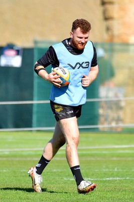 130525 - Dragons RFC Training - Aneurin Owen of Dragons