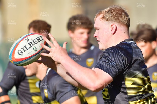 130525 - Dragons RFC Training - Owain James of Dragons