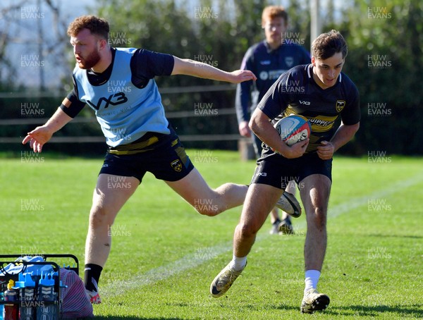130525 - Dragons RFC Training - Huw Anderson of Dragons