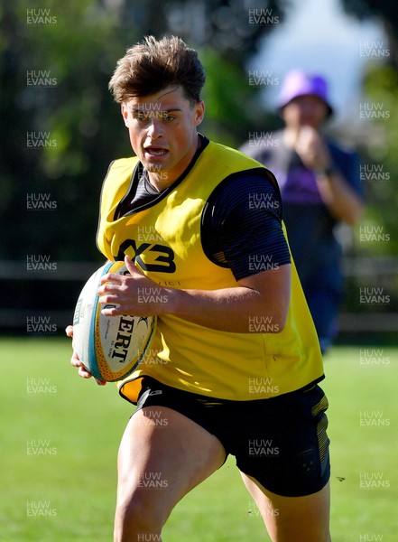 130525 - Dragons RFC Training - Ewan Rosser of Dragons