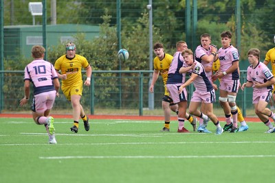 160826 - Dragons RFC U18 v Cardiff Rugby U18 - WRU Regional Age Grade Championship - Fin Evans of Cardiff begins an attacking phase
