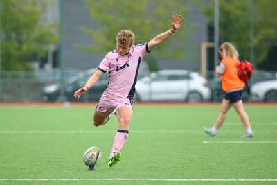 160826 - Dragons RFC U18 v Cardiff Rugby U18 - WRU Regional Age Grade Championship - Fin Britton of Cardiff kicks a goal