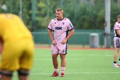 160826 - Dragons RFC U18 v Cardiff Rugby U18 - WRU Regional Age Grade Championship - Isaac Jones of Cardiff