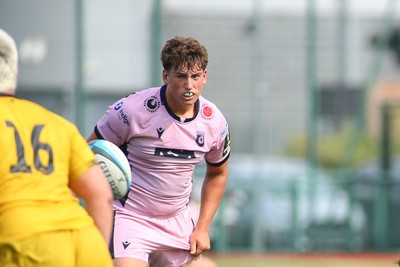 160826 - Dragons RFC U18 v Cardiff Rugby U18 - WRU Regional Age Grade Championship - Tom Langley of Cardiff