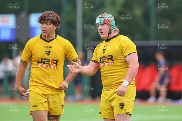 160826 - Dragons RFC U18 v Cardiff Rugby U18 - WRU Regional Age Grade Championship - Yi Sheng Chi(L) and Logan Leonard of Dragons