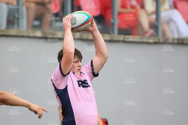 160826 - Dragons RFC U18 v Cardiff Rugby U18 - WRU Regional Age Grade Championship - Evan Hughes of Cardiff