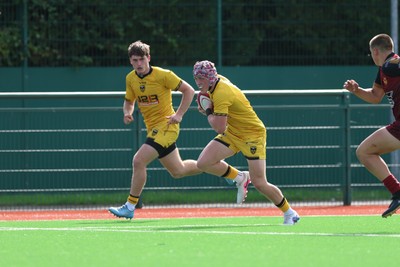 060926 - Dragons RFC U18 v RGC U18, WRU Regional Age Grade Championship - Jack Williams of Dragons races in to score try