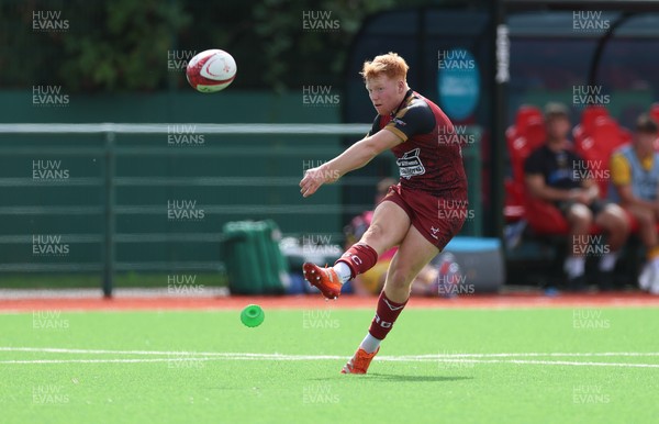 060926 - Dragons RFC U18 v RGC U18, WRU Regional Age Grade Championship - Eneas Parry Fink of RGC kicks a conversion
