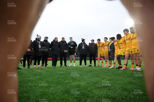 250126 - Dragons RFC U18 v RGC U18 - Dragons huddle at full time