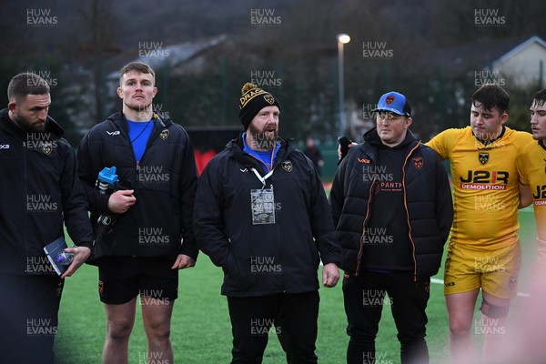250126 - Dragons RFC U18 v RGC U18 - Dragons huddle at full time