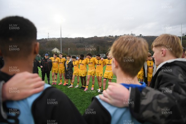 250126 - Dragons RFC U18 v RGC U18 - Dragons huddle at full time
