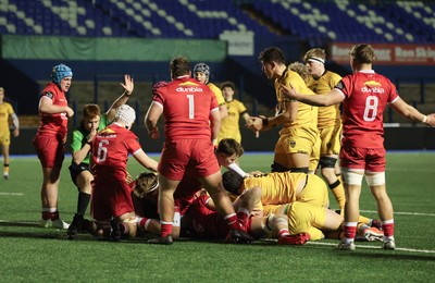120226 - Dragons RFC U18 v Scarlets U18, WRU Regional Age Grade Championship 3rd and 4th place play off - Dragons power over for the opening try