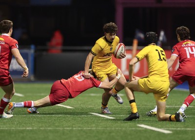 120226 - Dragons RFC U18 v Scarlets U18, WRU Regional Age Grade Championship 3rd and 4th place play off - Jack Cordy of Dragons looks to attack
