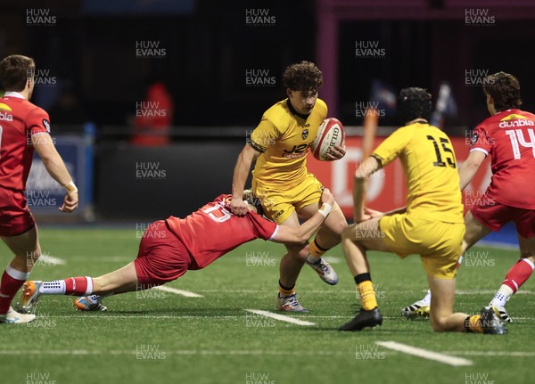 120226 - Dragons RFC U18 v Scarlets U18, WRU Regional Age Grade Championship 3rd and 4th place play off - Jack Cordy of Dragons looks to attack