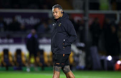 171025 - Dragons RFC v Cardiff Rugby - United Rugby Championship - Dragons RFC Head Coach Filo Tiatia 