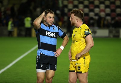 171025 - Dragons RFC v Cardiff Rugby - United Rugby Championship - Ioan Lloyd of Cardiff and Aneurin Owen of Dragons at full time