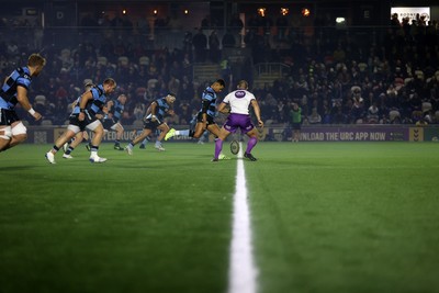 171025 - Dragons RFC v Cardiff Rugby - United Rugby Championship - Ben Thomas of Cardiff kicks off 