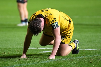 171025 - Dragons RFC v Cardiff Rugby - United Rugby Championship - Dejected Brodie Coghlan of Dragons