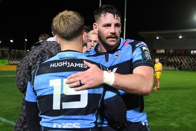 171025 - Dragons RFC v Cardiff Rugby - United Rugby Championship - Cam Winnett of Cardiff Rugby and Alun Lawrence of Cardiff Rugby celebrate the win at full time