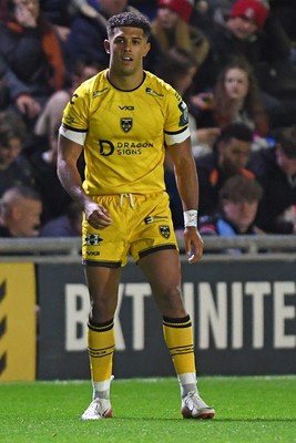 171025 - Dragons RFC v Cardiff Rugby - United Rugby Championship - Rio Dyer of Dragons