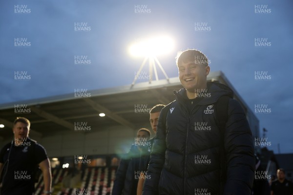171025 - Dragons RFC v Cardiff Rugby - United Rugby Championship - Steff Emanuel of Cardiff