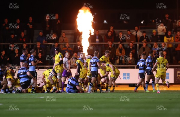 171025 - Dragons RFC v Cardiff Rugby - United Rugby Championship - Brodie Coghlan of Dragons scores a try