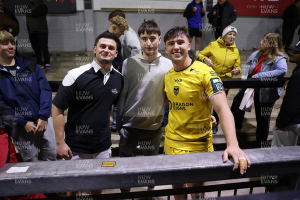171025 - Dragons RFC v Cardiff Rugby - United Rugby Championship - Harri Ackerman of Dragons with fans at full time