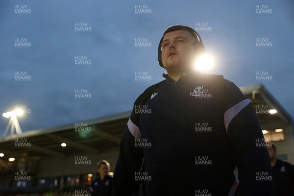 171025 - Dragons RFC v Cardiff Rugby - United Rugby Championship - Danny Southworth of Cardiff 