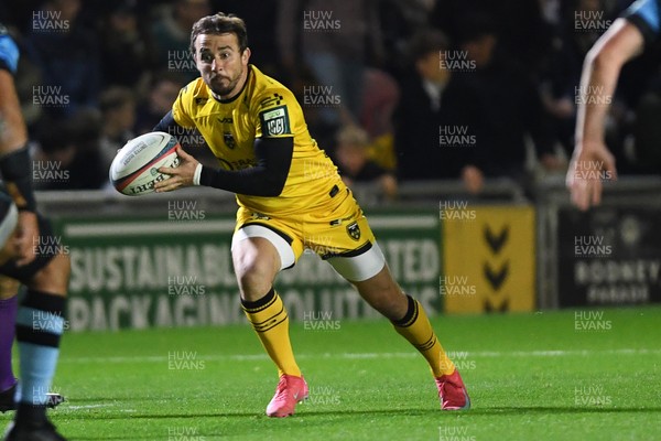 171025 - Dragons RFC v Cardiff Rugby - United Rugby Championship - Rhodri Williams of Dragons