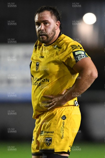 171025 - Dragons RFC v Cardiff Rugby - United Rugby Championship - Rob Hunt of Dragons