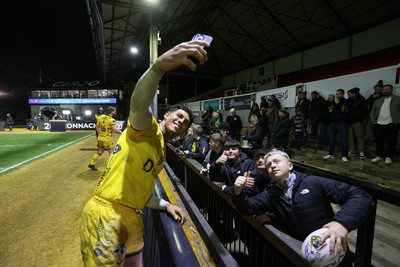 201225 - Dragons RFC v Connacht - United Rugby Championship - Rio Dyer of Dragons with fans at full time