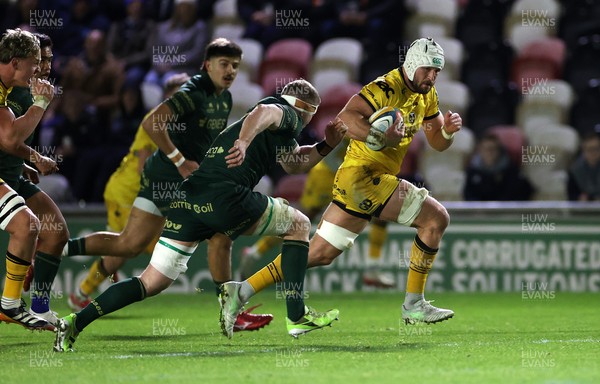 201225 - Dragons RFC v Connacht - United Rugby Championship - Harrison Keddie of Dragons makes a break