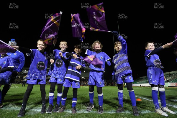 201225 - Dragons RFC v Connacht - United Rugby Championship - Guard of Honour