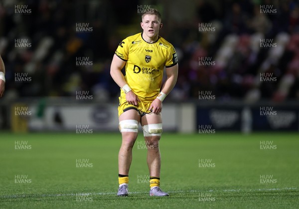 201225 - Dragons RFC v Connacht - United Rugby Championship - Harry Beddall of Dragons 