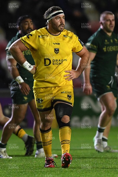 201225 - Dragons RFC v Connacht - United Rugby Championship - Rob Hunt of Dragons