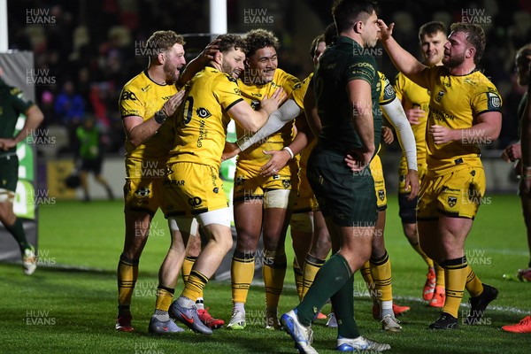 201225 - Dragons RFC v Connacht - United Rugby Championship - Thomas Young of Dragons scores a try but to is later disallowed