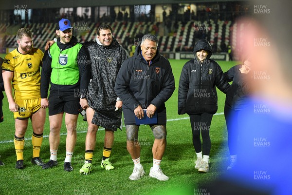 201225 - Dragons RFC v Connacht - United Rugby Championship - Dragons head coach, Filo Tiatia at full time