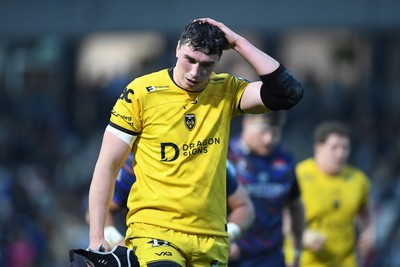 090526 - Dragons RFC v Edinburgh Rugby - United Rugby Championship - Dejected Seb Davies of Dragons