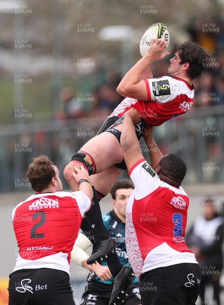 220123 - Dragons RFC v Emirates Lions, EPCR Challenge Cup - Emile van Heerden of Emirates Lions takes the ball
