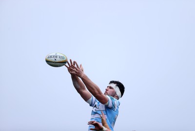 160225 - Dragons RFC v Glasgow Warriors - United Rugby Championship - Alex Samuel of Glasgow 