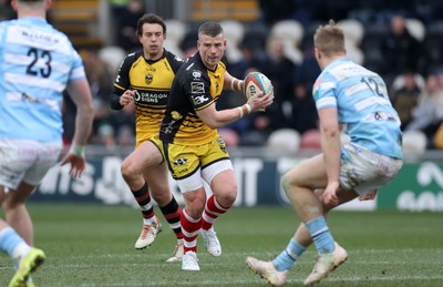 160225 - Dragons RFC v Glasgow Warriors - United Rugby Championship - Scott Williams of Dragons 