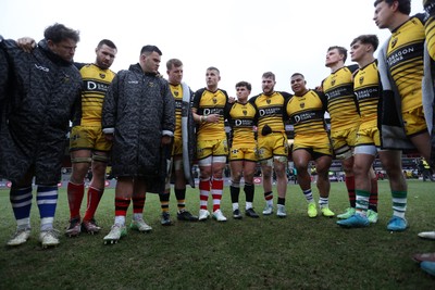 160225 - Dragons RFC v Glasgow Warriors - United Rugby Championship - Dragons team huddle at full time