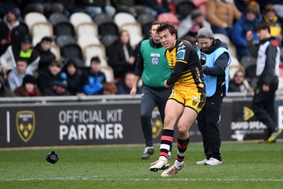 160225 - Dragons RFC v Glasgow Warriors - United Rugby Championship - Lloyd Evans of Dragons kicks the conversion