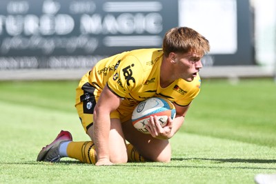050926 - Dragons RFC v Hartpury, Preseason Friendly - Morgan Lloyd of Dragons scores a try