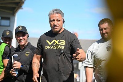 050926 - Dragons RFC v Hartpury, Preseason Friendly - Dragons head coach, Filo Tiatia leads the team huddle at full time