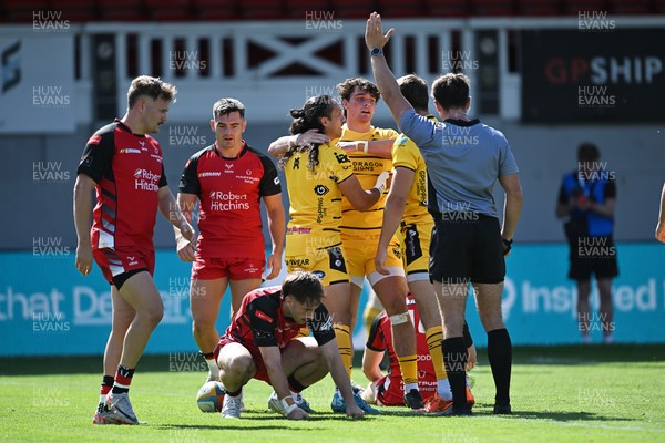 050926 - Dragons RFC v Hartpury, Preseason Friendly - Brogan Leary of Dragons scores a try