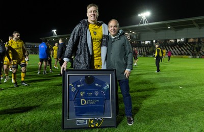 031025 - Dragons RFC v Hollywoodbets Sharks, United Rugby Championship - Matthew Screech of Dragons is presented with a shirt by David Buttress to ark his 200 caps