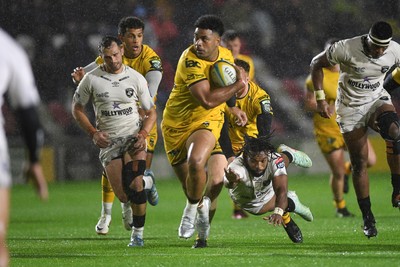 031025 - Dragons RFC v Hollywoodbets Sharks - United Rugby Championship - Fetuli Paea of Dragons