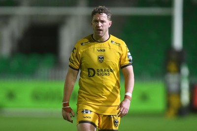031025 - Dragons RFC v Hollywoodbets Sharks - United Rugby Championship - Angus O'Brien of Dragons