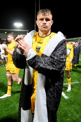 031025 - Dragons RFC v Hollywoodbets Sharks - United Rugby Championship - Shane Lewis-Hughes of Dragons applauding fans at full time